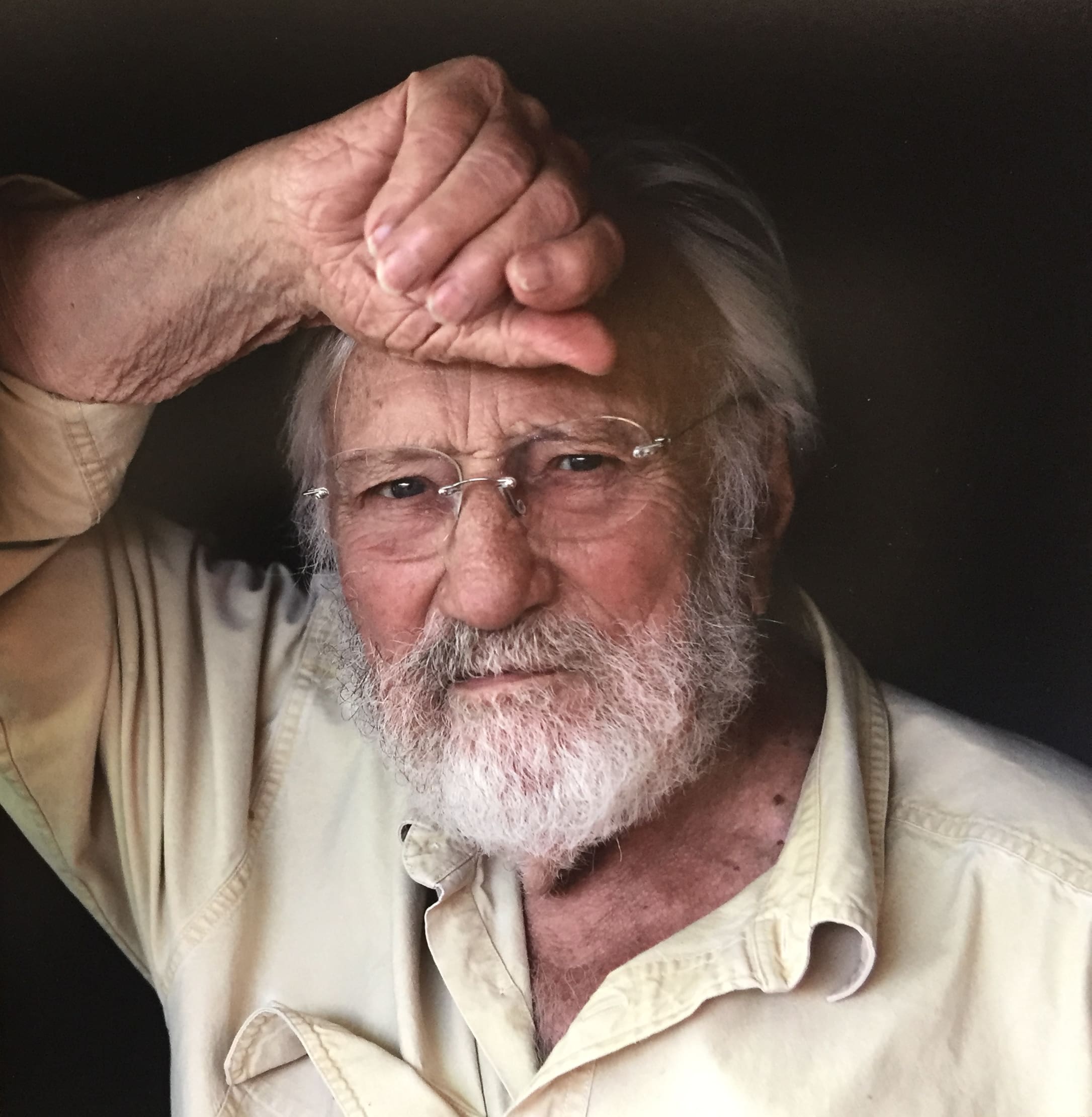 Portrait du photographe Denis Brihat