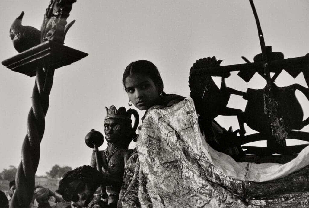 Photographie en noir et blanc de Denis Brihat en Inde